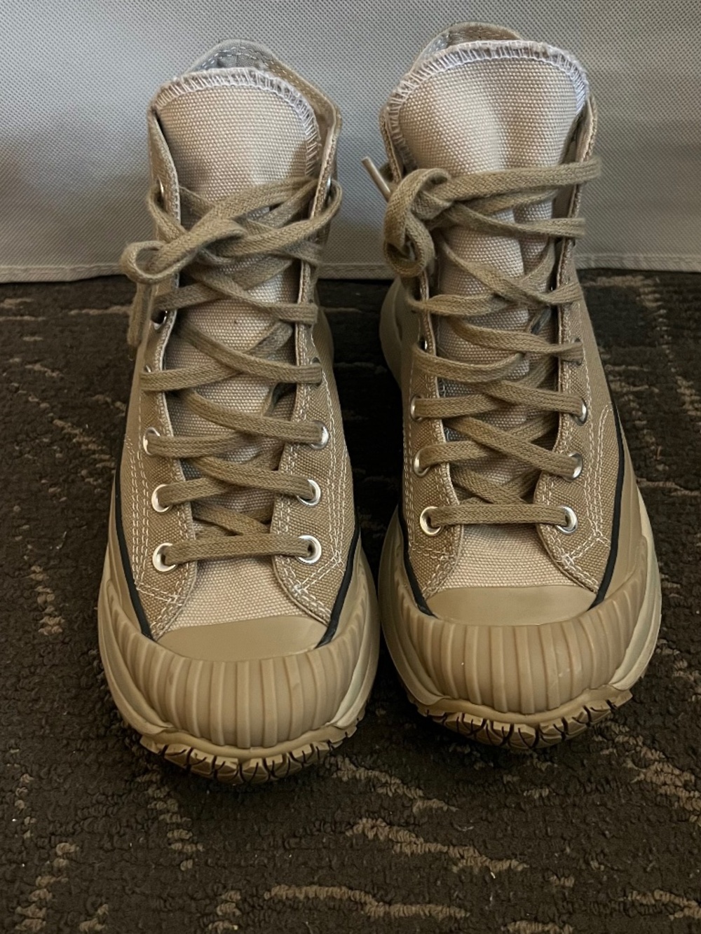 Tennis converse